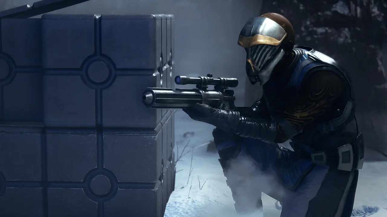 An Infinite Coil member taking cover and preparing to fire